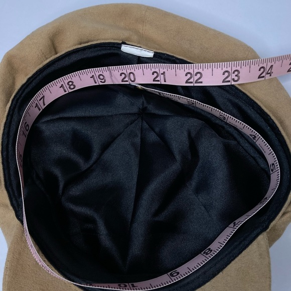 Girl’s Tan  Faux Suede Hat w/Embroidered Butterflies - Picture 4 of 6